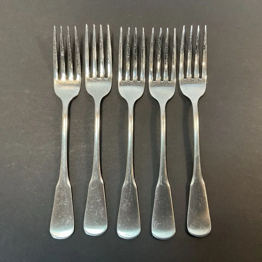 22 Pcs ONEIDA USA Stainless Flatware MINUTE MAN COLONIAL BOSTON Satin